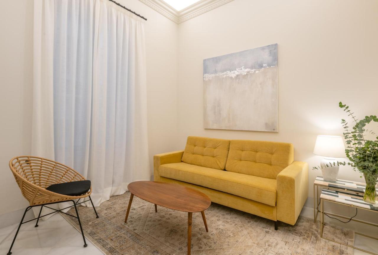 Pinar Vip Class Malaga C/Granada Eksteriør billede